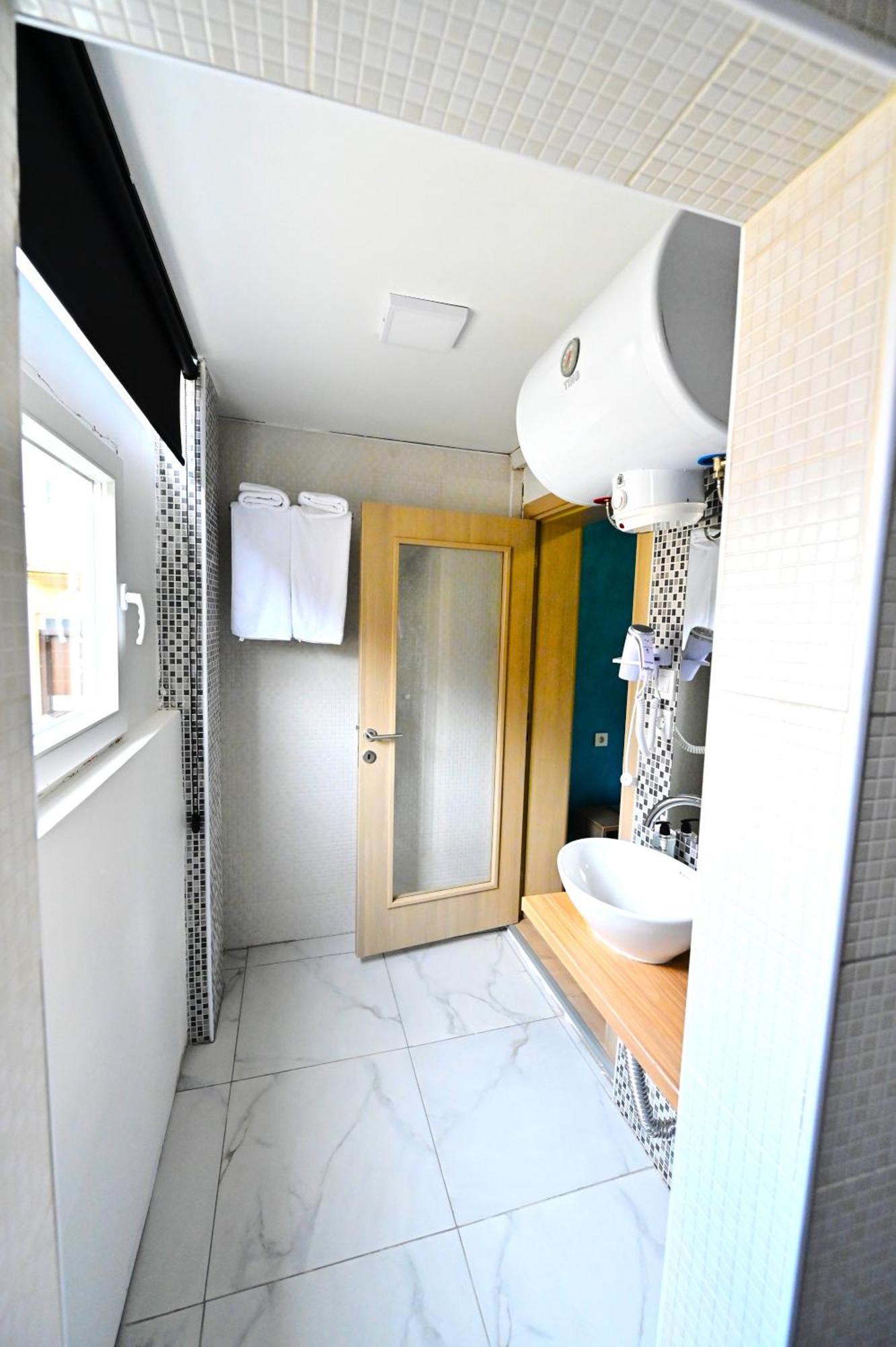 Easy Apartments Kumanovo Buitenkant foto