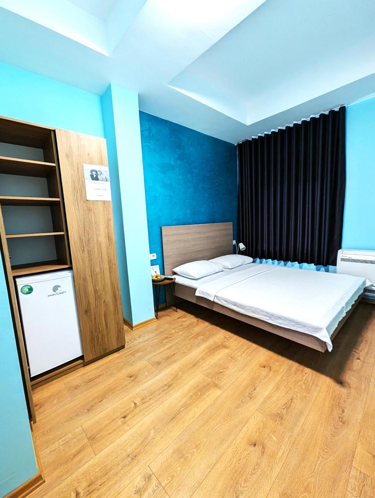 Easy Apartments Kumanovo Buitenkant foto